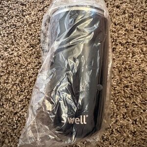 NWT S'well Black Stainless Steel Bottle